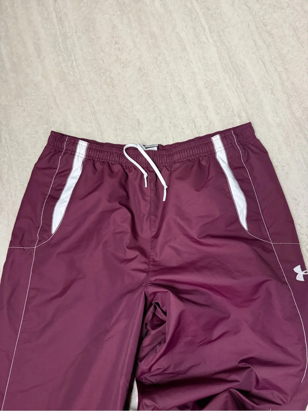 Under Armour athletic pants burgundy white size large